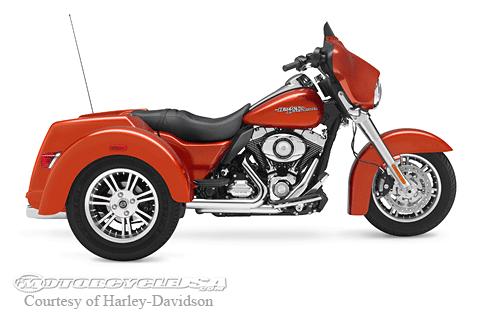 款哈雷戴维森Heritage Softail Classic - FLSTC摩托车图片4