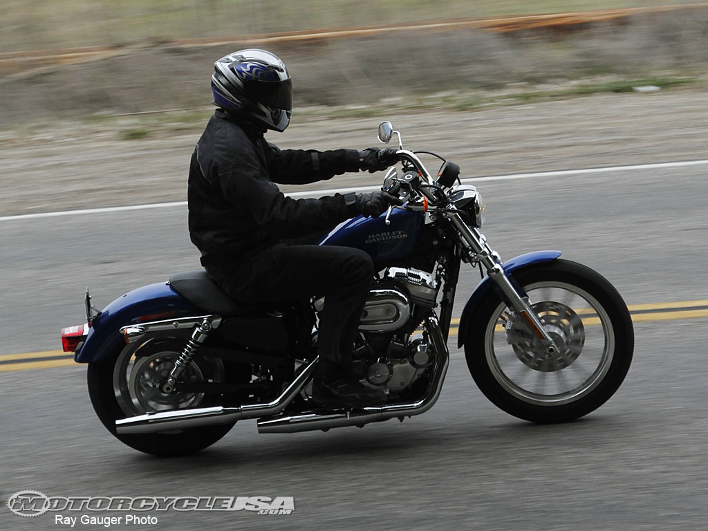 款哈雷戴维森Sportster 883 Low - XL883L摩托车图片1