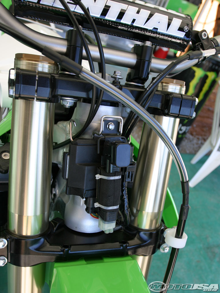 2009款川崎KX450F摩托车图片3