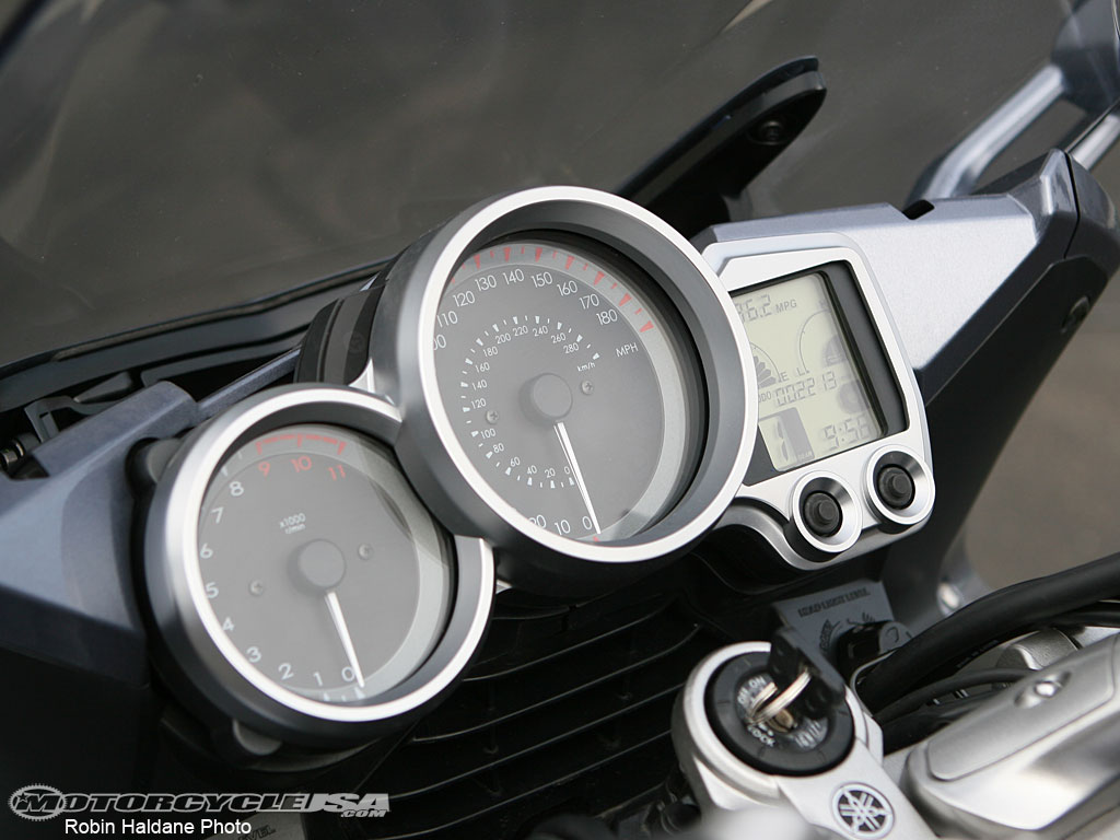 款雅马哈FJR1300 ABS摩托车图片1