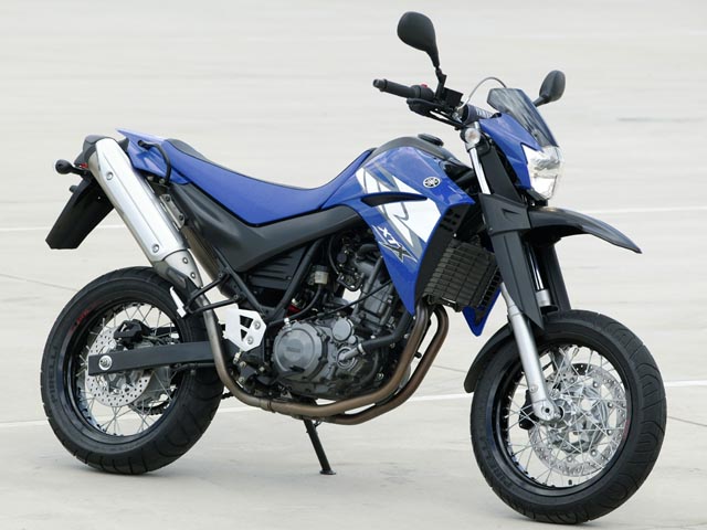 款雅马哈XT600摩托车图片3