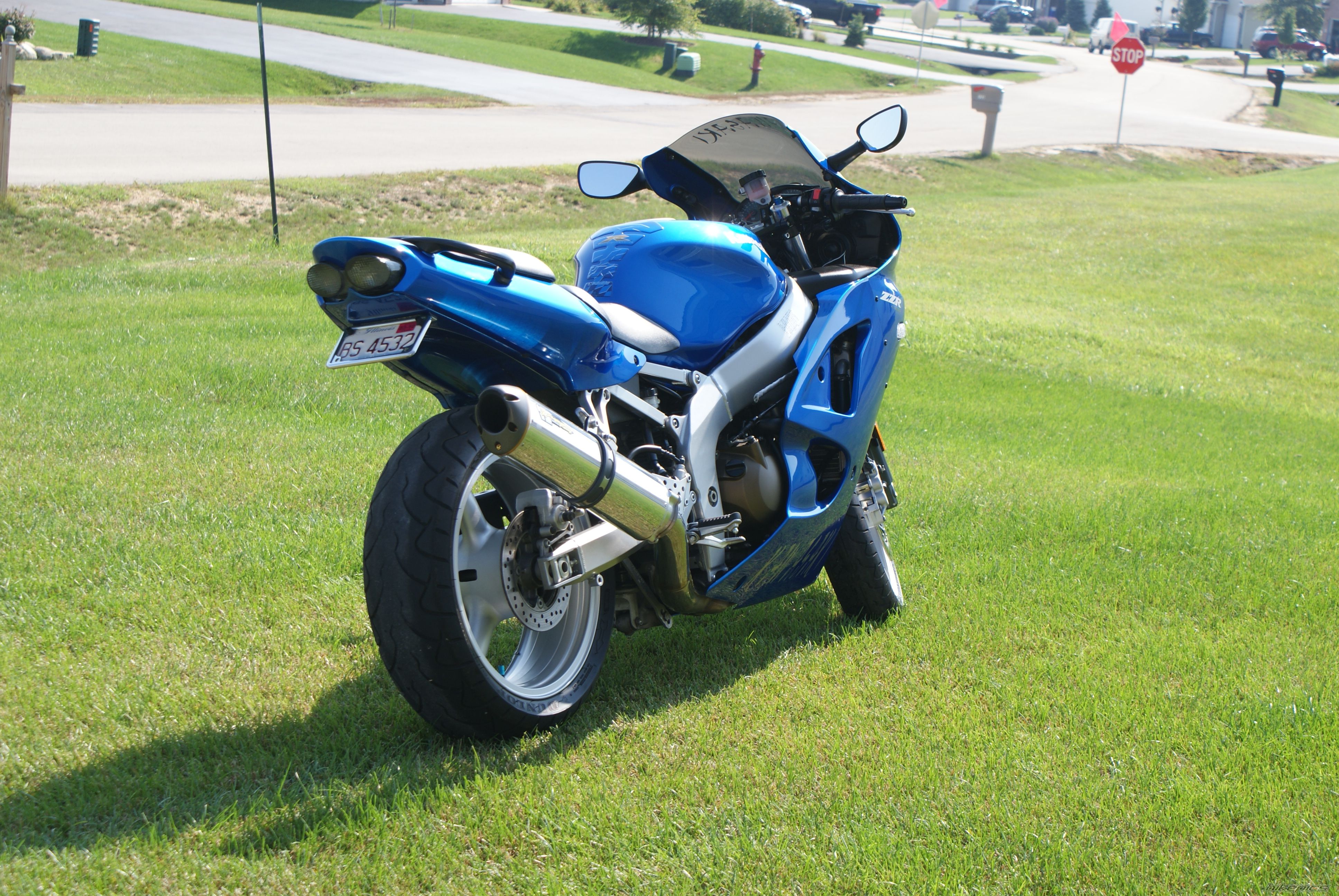 款川崎ZZR600摩托车图片2