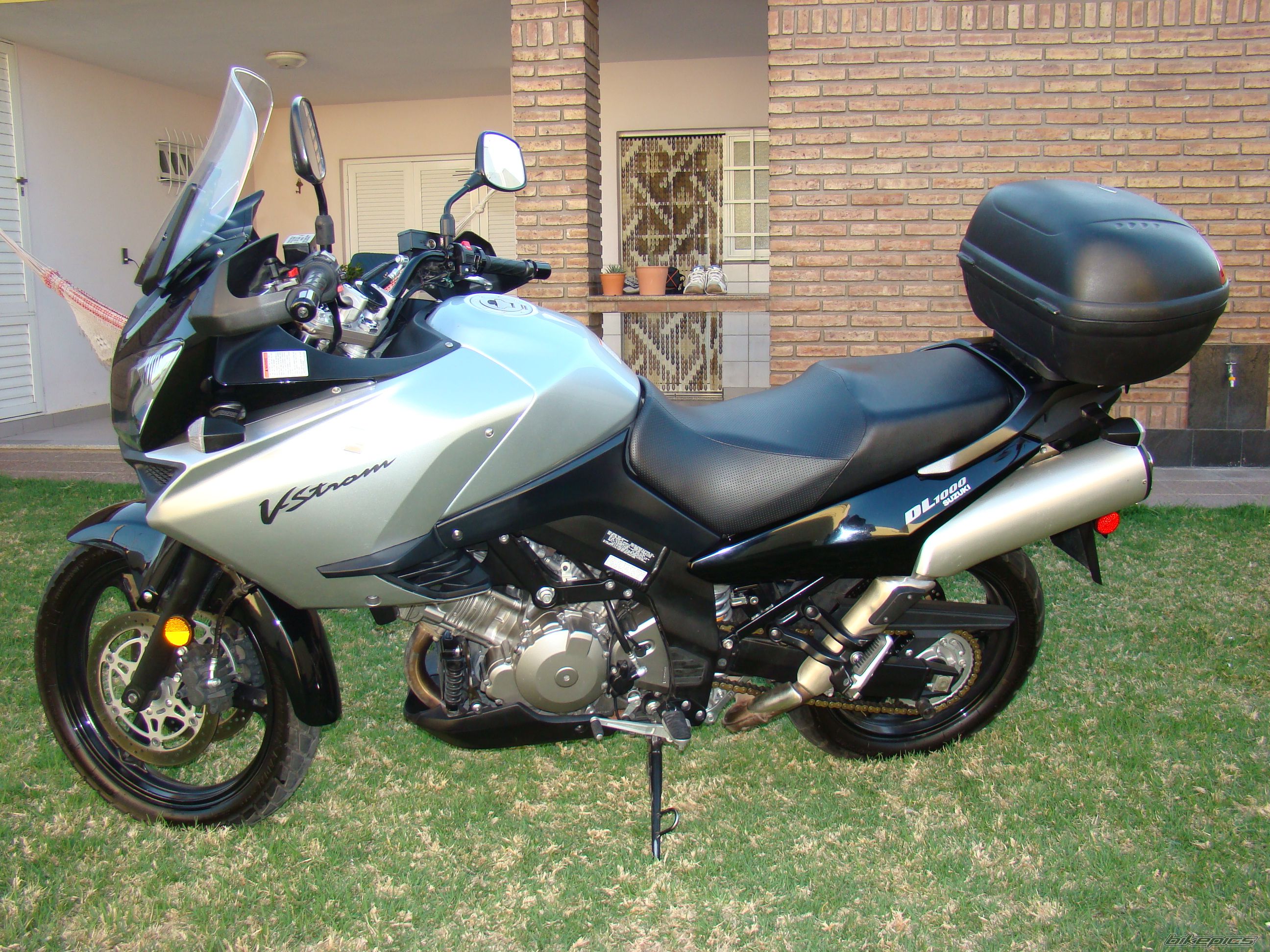 2008款铃木V-Strom 1000摩托车图片4
