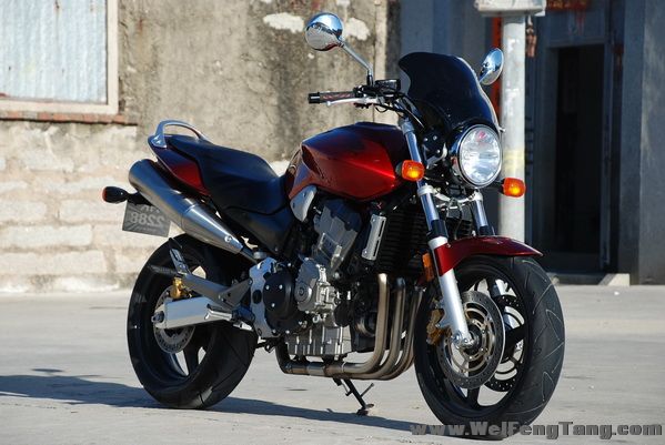 07年 honda 红色大黄蜂突袭 cb919 大黄蜂900 (已出售)