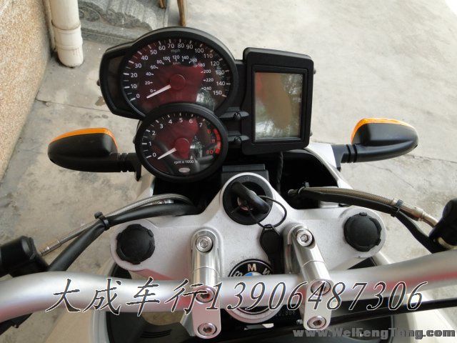 【二手宝马街车】07年BMW运动休闲旅行多功能经典街车白银色R1200R R1200R图片 1