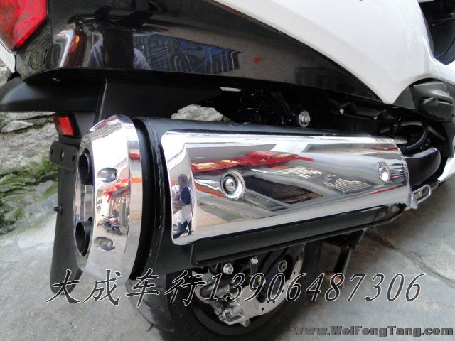 【二手本田踏板】2010年本田变款超级绵羊Silver Wing GTA白色银翼600 Silver Wing图片 2