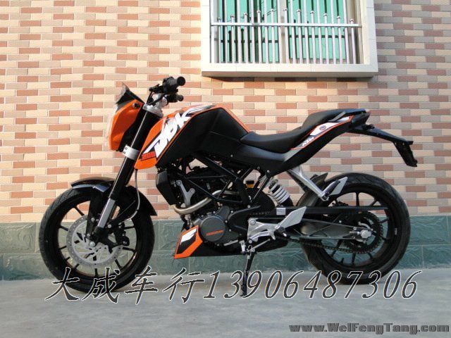 【全新KTM街车】2012年全新奥地利 KTM 200 DUKE橘黄色街车 图片 0