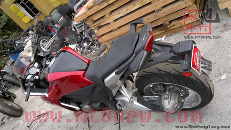 2010年本田VFR1200F DCT版本ABS 运动巡航车 转运碣石中 图片 1