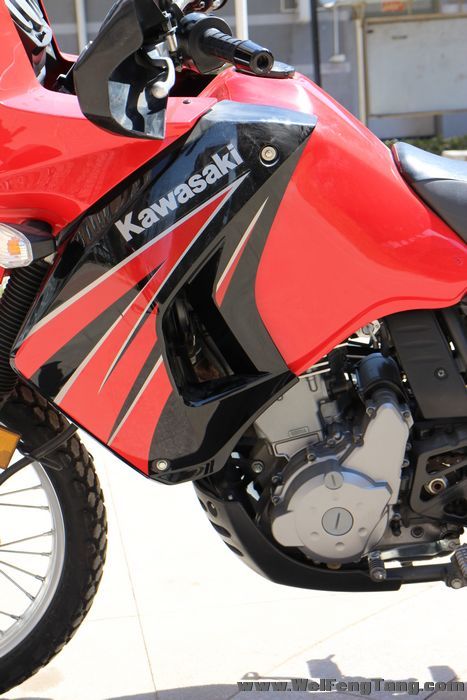 出售2009款红色川崎KLR650越野摩托车 KLR650图片 3
