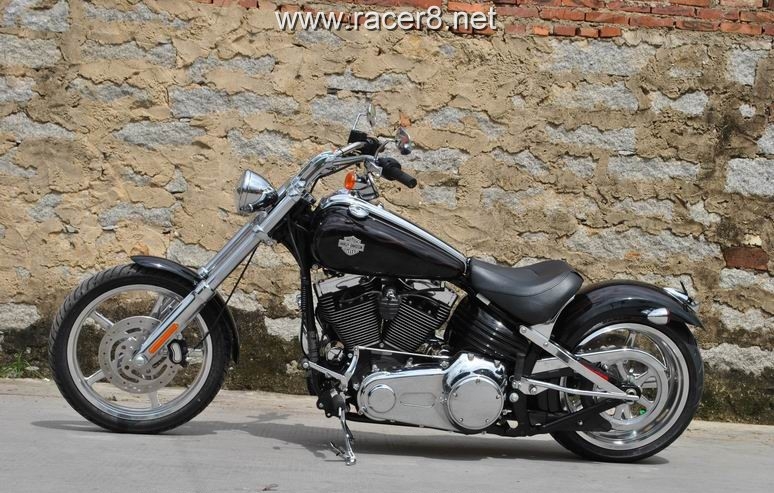 2009款哈雷戴维森Softail Soft tail/ FXC WC 1584 黑色，成色新，车型经典拉风 图片 1